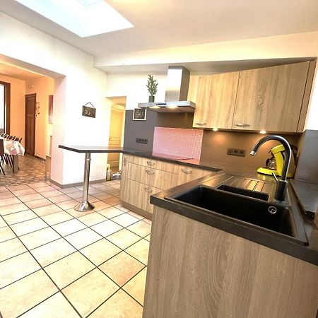 Maison Villageoise Les Nobles Carrieres Frasnes Екстер'єр фото
